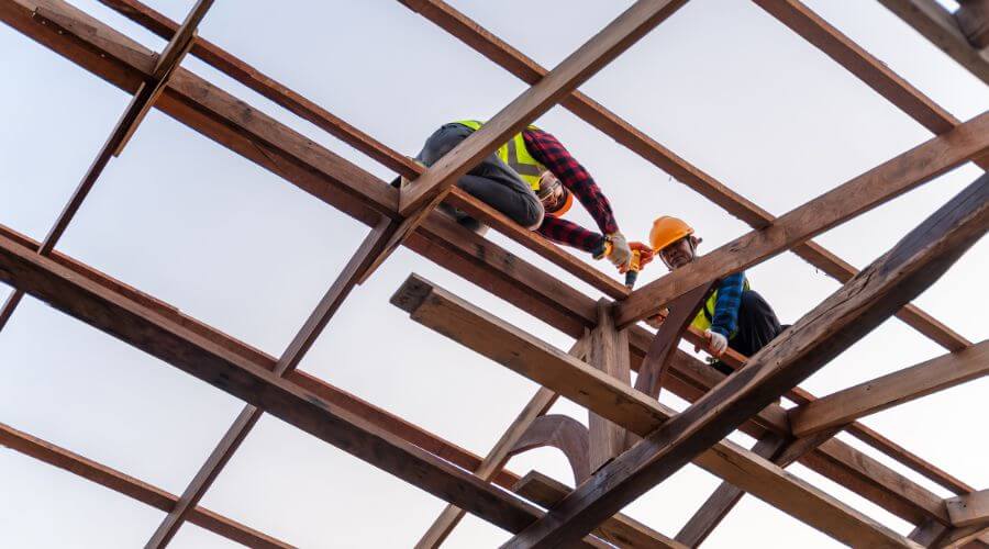 Professional gutter cleaning services in Mount Enterprise, TX